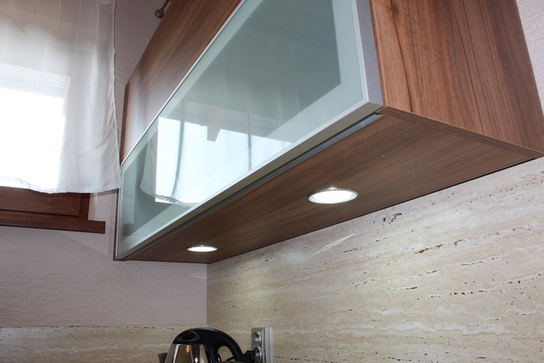 Na u0161e realizace Moderní kuchyn u011b z lamina KYDL u00cd u010cEK Kuchy u0148ské studio Plze u0148 Na u0161e realizace Moderní kuchyn u011b z lamina KYDL u00cd u010cEK Kuchy u0148ské studio Plze u0148