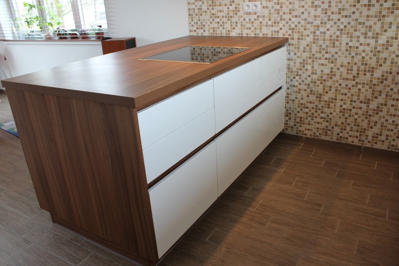 Na u0161e realizace Kuchyn u011b folie KYDL u00cd u010cEK Kuchy u0148ské studio Plze u0148 Na u0161e realizace Kuchyn u011b folie KYDL u00cd u010cEK Kuchy u0148ské studio Plze u0148