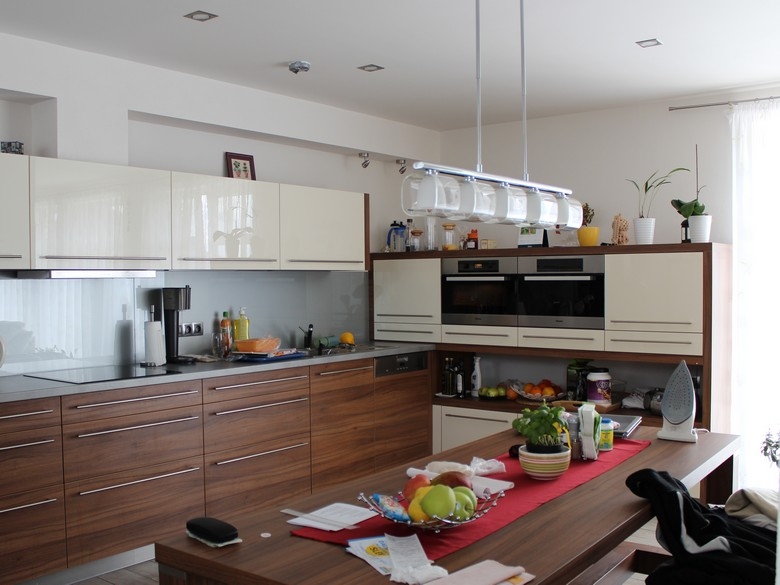 Na u0161e realizace Kuchyn u011b kombinované KYDL u00cd u010cEK Kuchy u0148ské studio Plze u0148 Na u0161e realizace Kuchyn u011b kombinované KYDL u00cd u010cEK Kuchy u0148ské studio Plze u0148